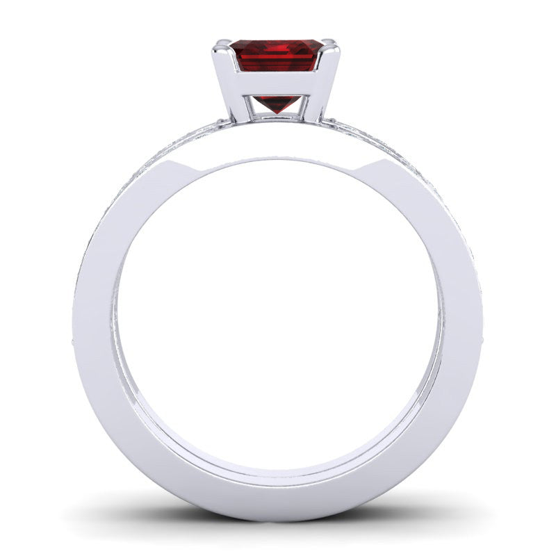Garnet